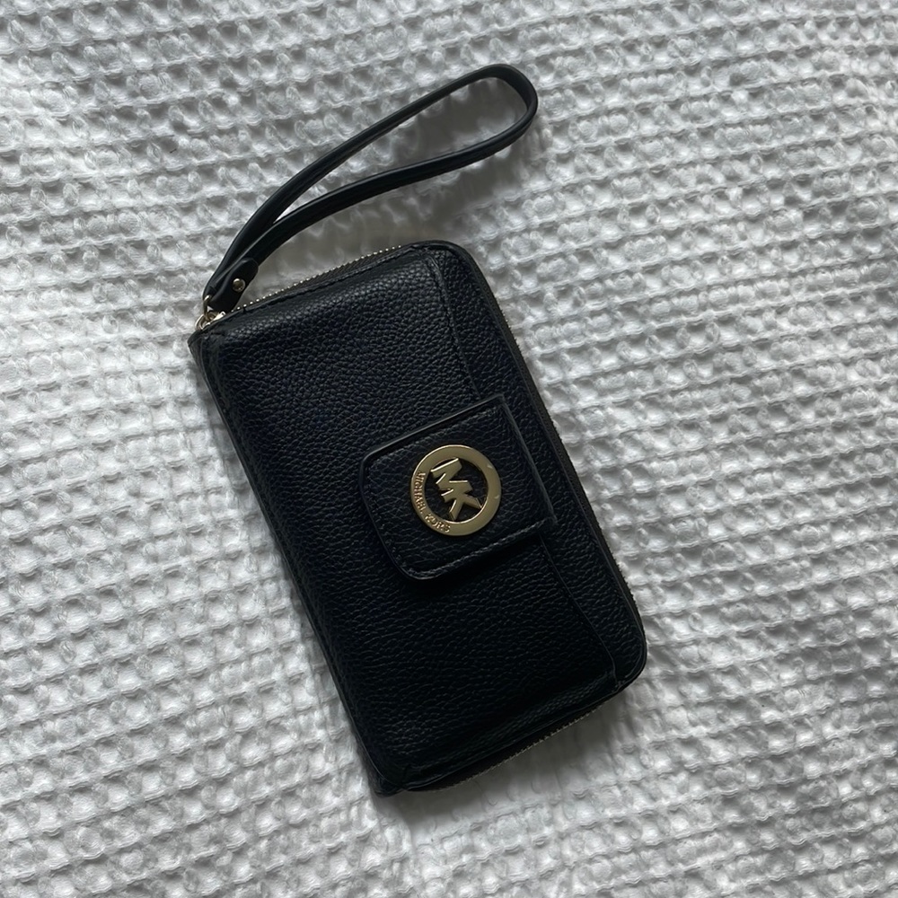 Michael Kors Wallet with Wrist Strap